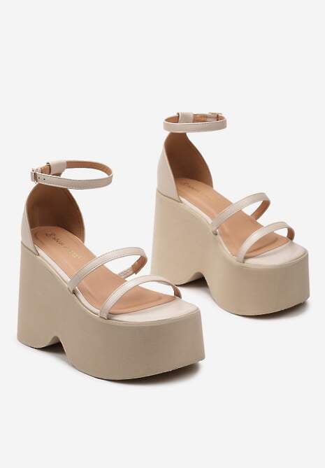Beżowe Wysokie Sandały na Masywnej Platformie i Koturnie z Cienkimi Paseczkami  Taunna
