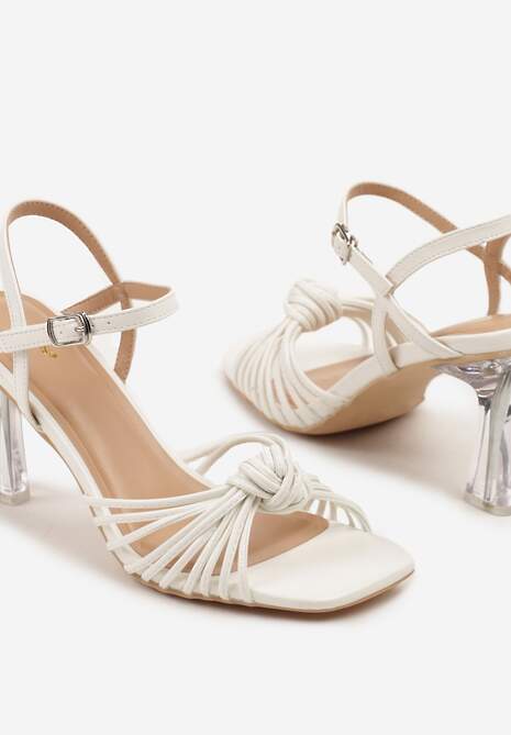 Białe Sandały Vices na Transparentnym Słupku z Supełkiem Saradina