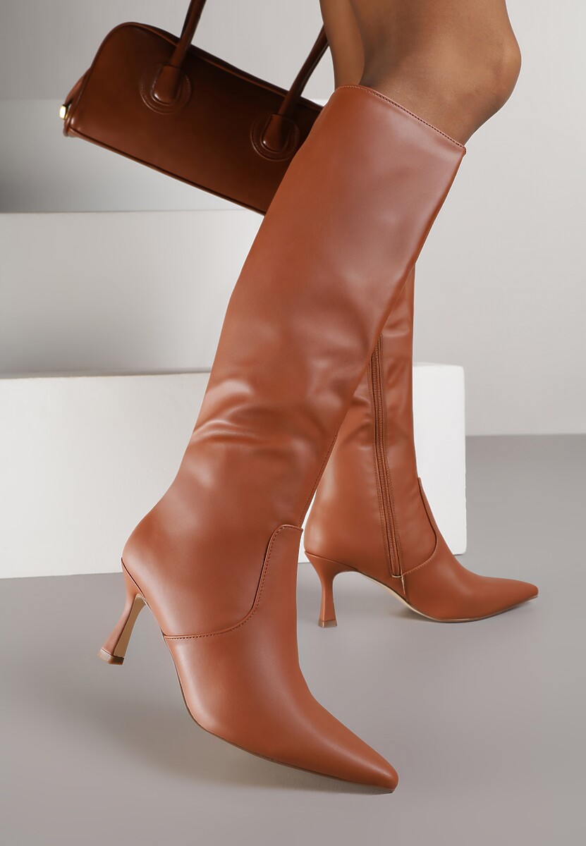 Czarne Kozaki Vices na Szpilce w Klasycznym Stylu Izalea