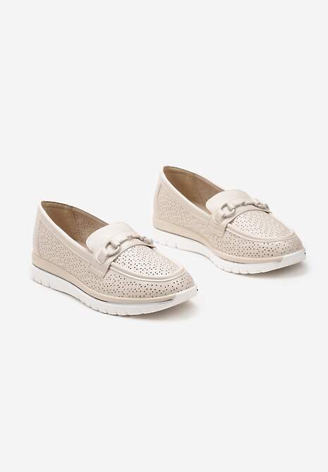 Beżowe Mokasyny ze Skórzaną Wkładką Perforacją i Klamrą Gamiara