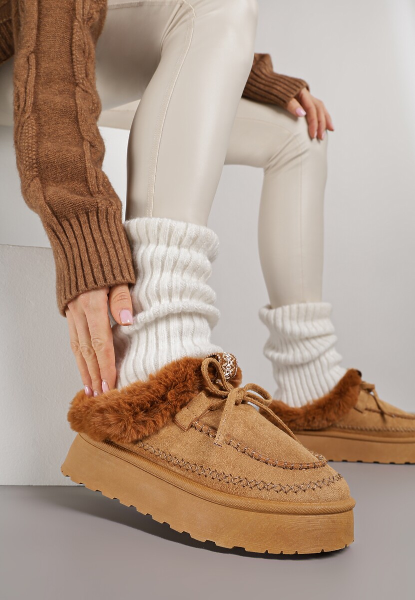 Brązowe Rustykalne Śniegowce z Niską Cholewką Zdobione Futrem i Kokardą Tuspena