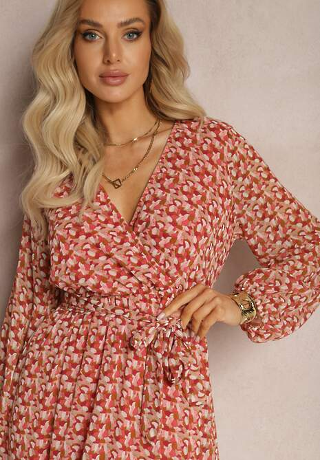 Czerwono-Różowa Sukienka Kopertowa z Falbanką i Wiązanym Paskiem Gjerana