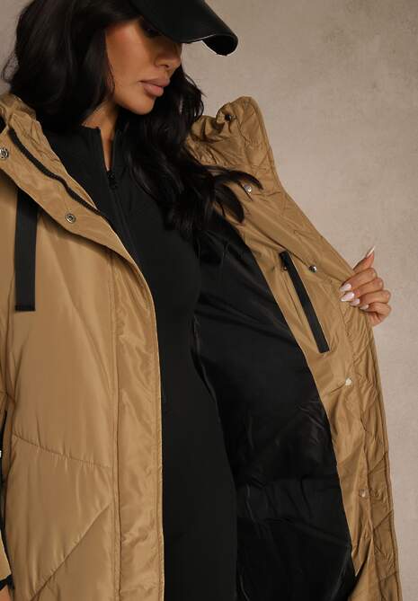 Ciemnobeżowa Pudełkowa Kurtka o Długim Kroju z Pikowanymi Przeszyciami Kapturem i Kieszeniami Calatta