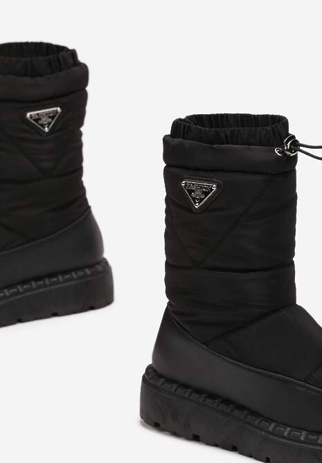 Czarne Pikowane Śniegowce ze Ściągaczem na Krawędzi Hasmenna