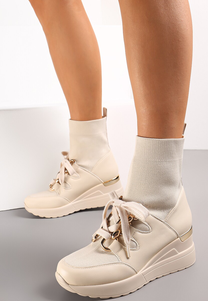 Beżowe Botki na Koturnie z Elastyczną Cholewką Tinesa