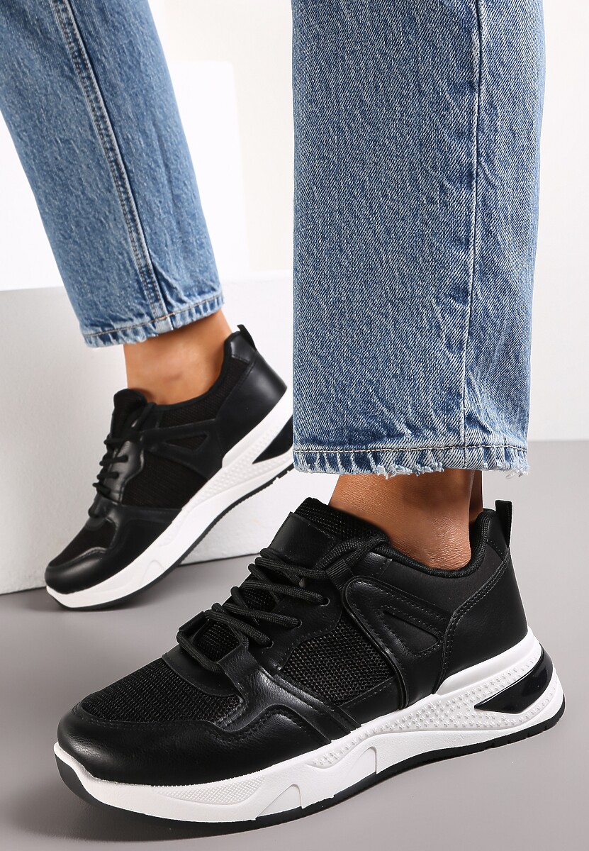 Beżowe Sneakersy na Ozdobnej Podeszwie ze Sznurowaniem Clarie