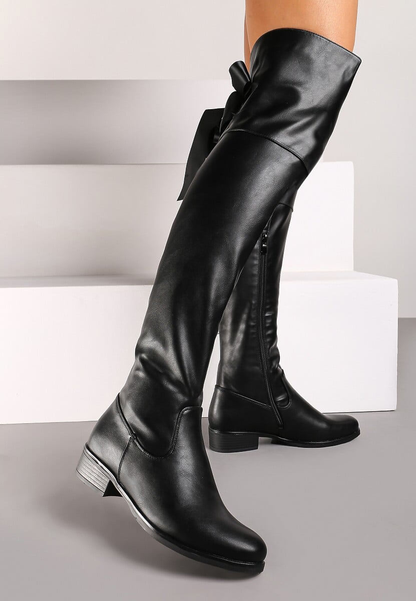 Czarne Dopasowane Kozaki Typu Muszkieterki z Ekozamszu z Długą Cholewką i Wiązanym Detalem Hanione