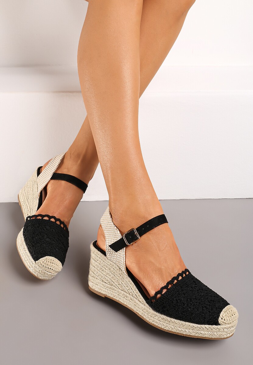Czarne Ażurowe Sandały Espadryle na Koturnie Ozdobionym Plecionką Kija