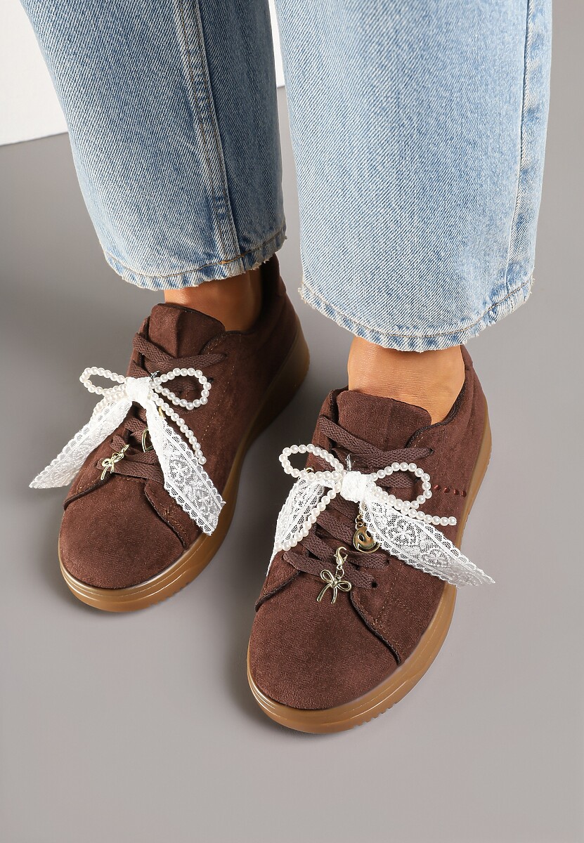 Brązowe Sneakersy na Niskiej Platformie z Aplikacjami i Kokardkami Divienne