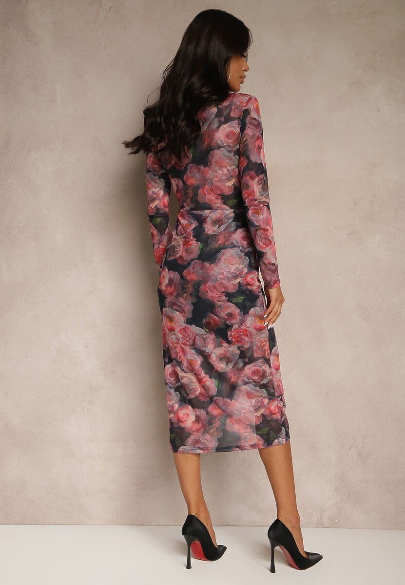 Czarno-Czerwona Kopertowa Sukienka z Siateczki z Wiskozą Zdobiona Marszczeniem Varseli