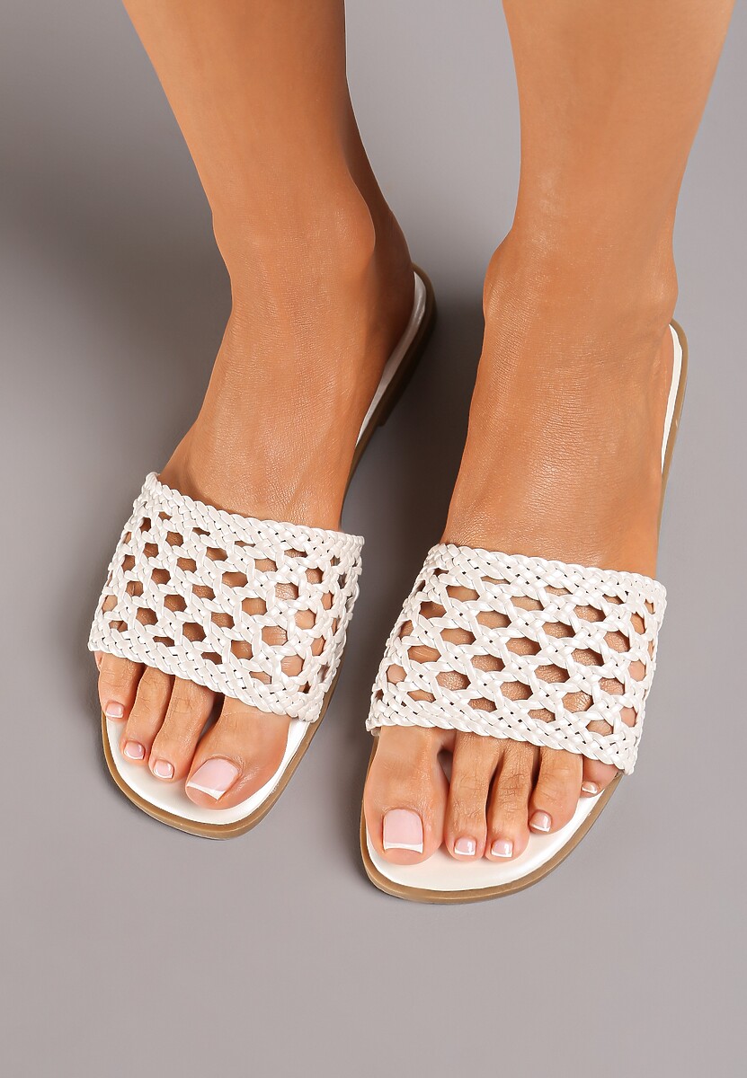 Białe Casualowe Klapki na Płaskiej Podeszwie z Ażurowym Paskiem Ellnara