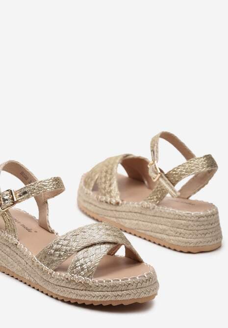 Złote Sandały na Grubszej Podeszwie z Plecionymi Paskami Elwintia