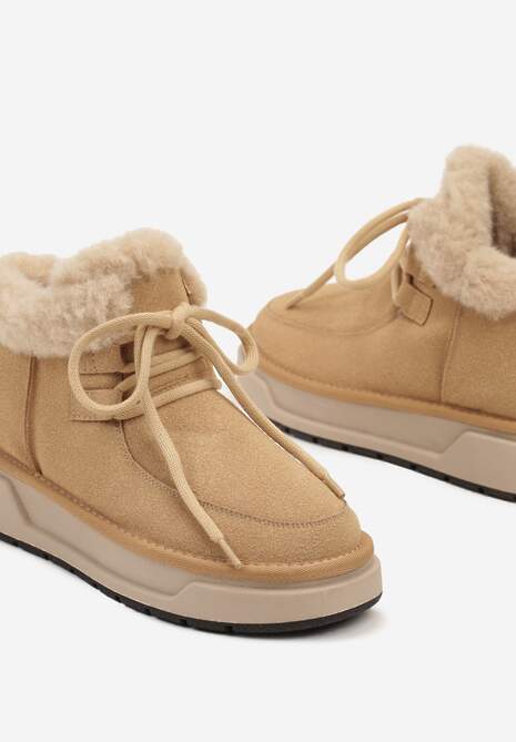 Beżowe Mocno Ocieplane Śniegowce ze Sznurowaną Cholewką Obszytą Futrem Sintetta