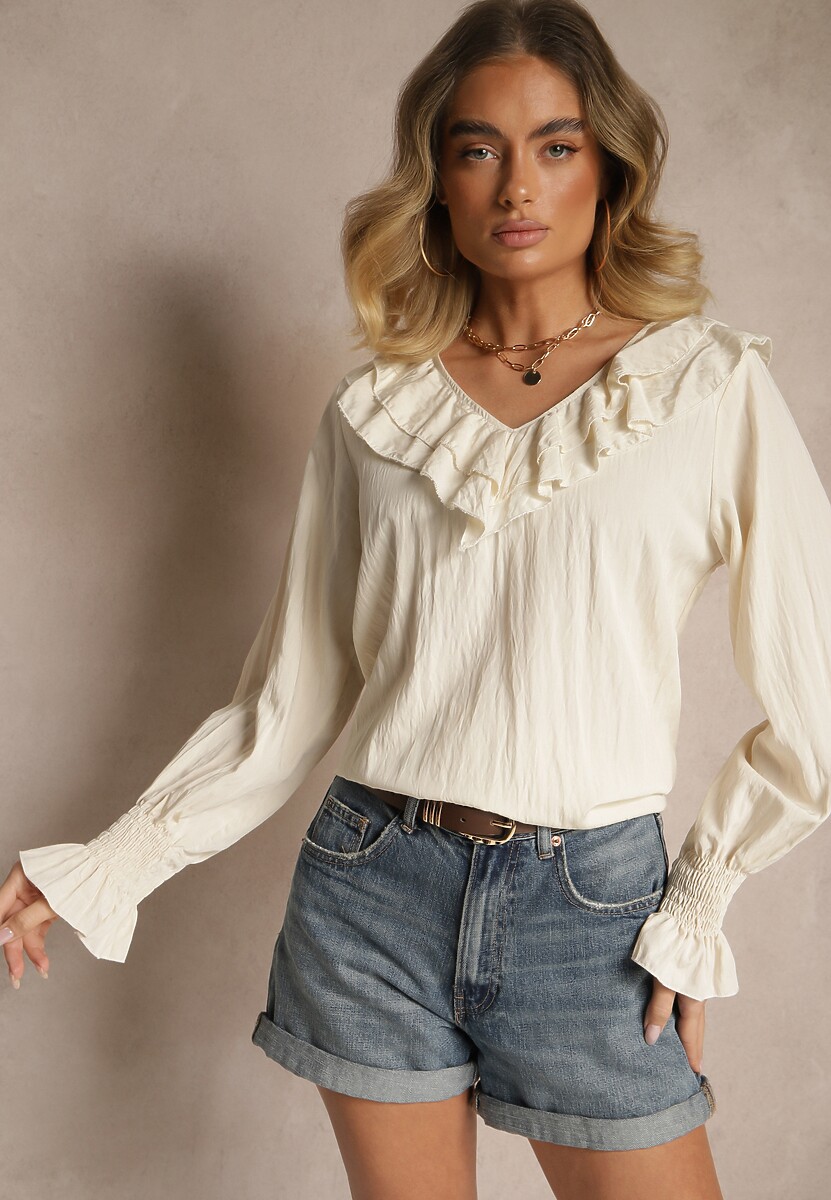 Beżowa Rustykalna Bluzka z Wiskozą z Dekoltem w Serek i Falbankami Lislimi