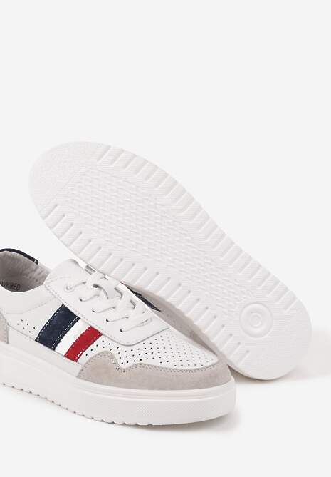 Biało-Granatowe Płaskie Sneakersy ze Skóry Naturalnej Ozdobione Paskami i Perforacją Floriwa
