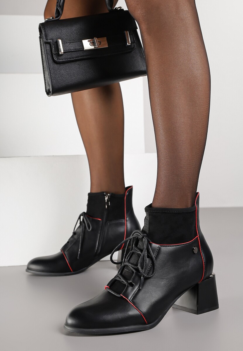 Czarne Botki Vices Typu Trzewiki na Słupku z Ozdobnymi Przeszyciami Nisatte