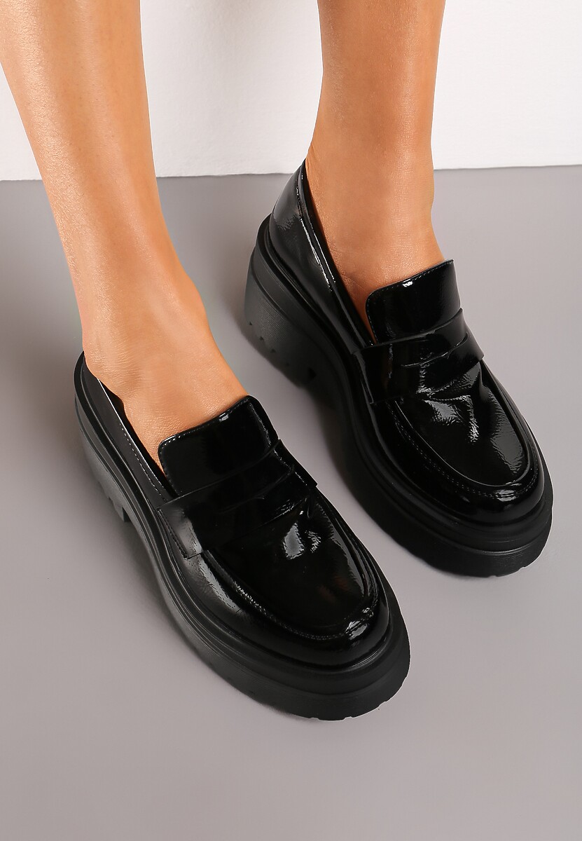 Czarne Lakierowane Mokasyny Chunky z Grubą Podeszwą Reitiss