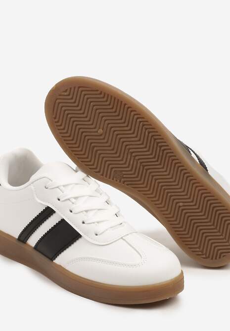 Białe Sneakersy Typu Tenisówki Ozdobione Paskami Amolana