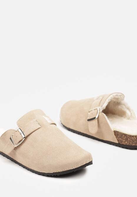 Beżowe Kapcie na Płaskiej Podeszwie Ozdobione  Paskiem z Klamrą Ninnithra