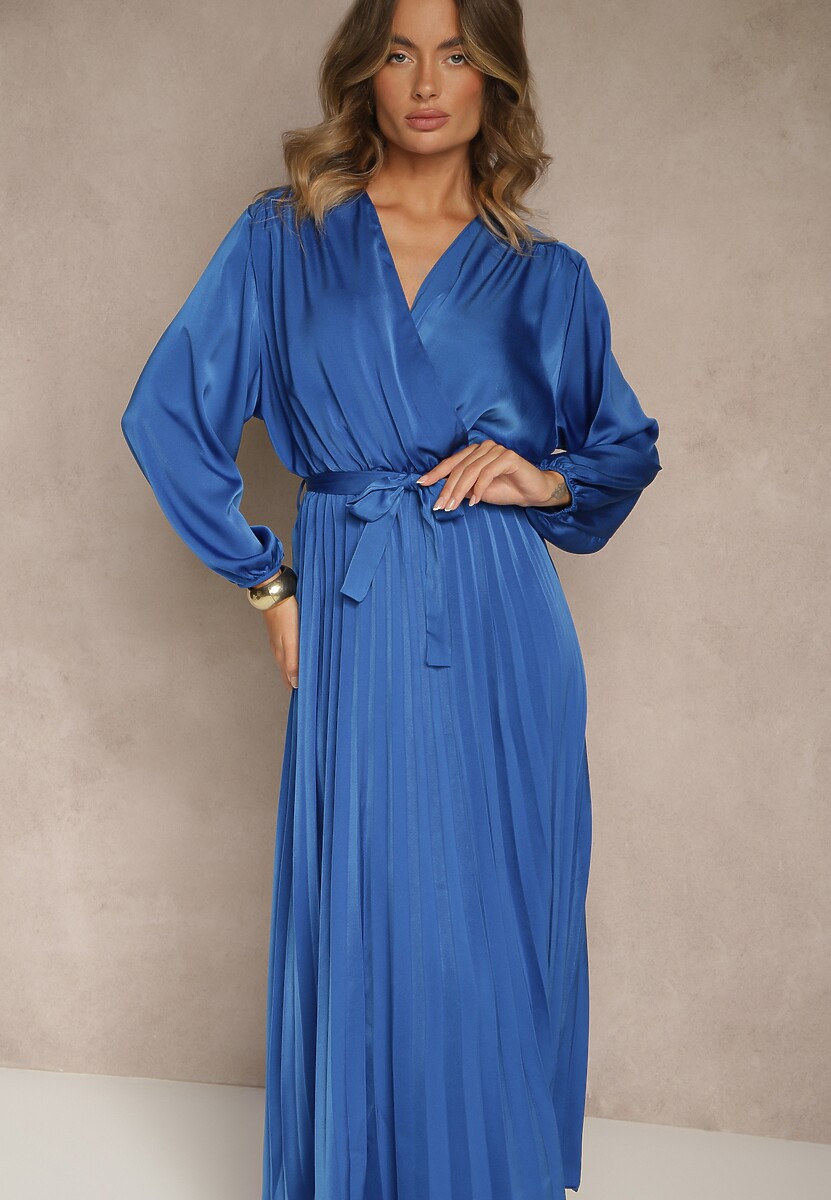 Czarna Maxi Sukienka z Plisowanym Dołem i Kopertowym Dekoltem Basila