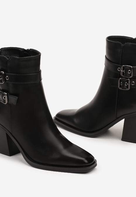 Czarne Botki na Ściętym Obcasie z Klamrami Revirae