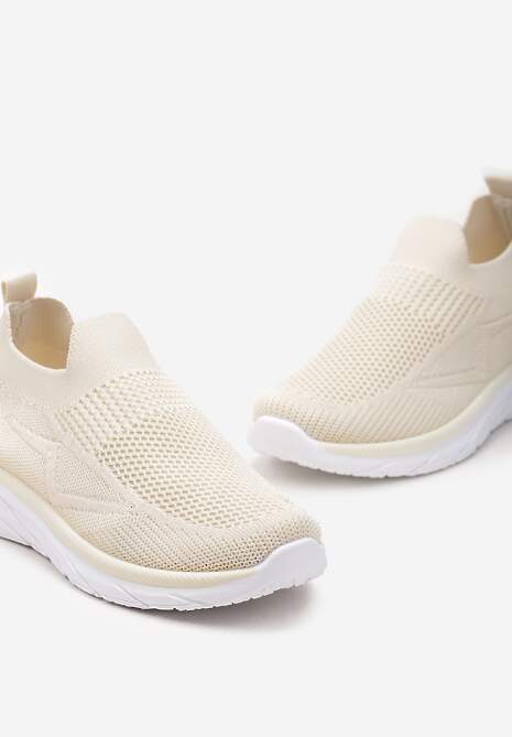 Beżowe Wsuwane Buty Sportowe z Elastyczną Cholewką Ifrana