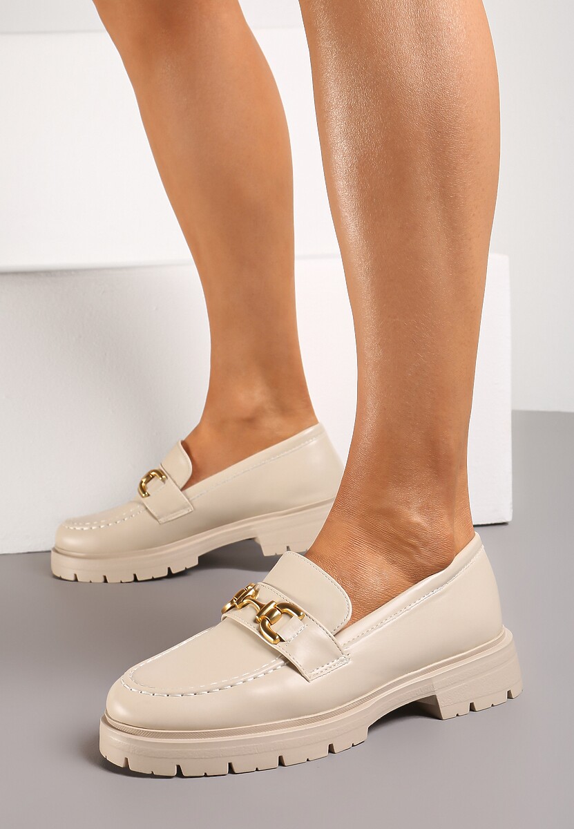 Beżowe Mokasyny na Grubej Podeszwie z Metaliczną Klamrą Faelwena