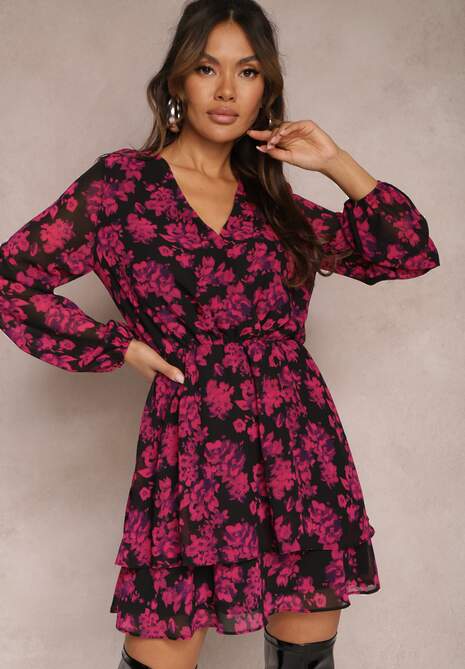 Różowa Mini Rozkloszowana Sukienka z Kopertowym Dekoltem w Kwiaty Retrina