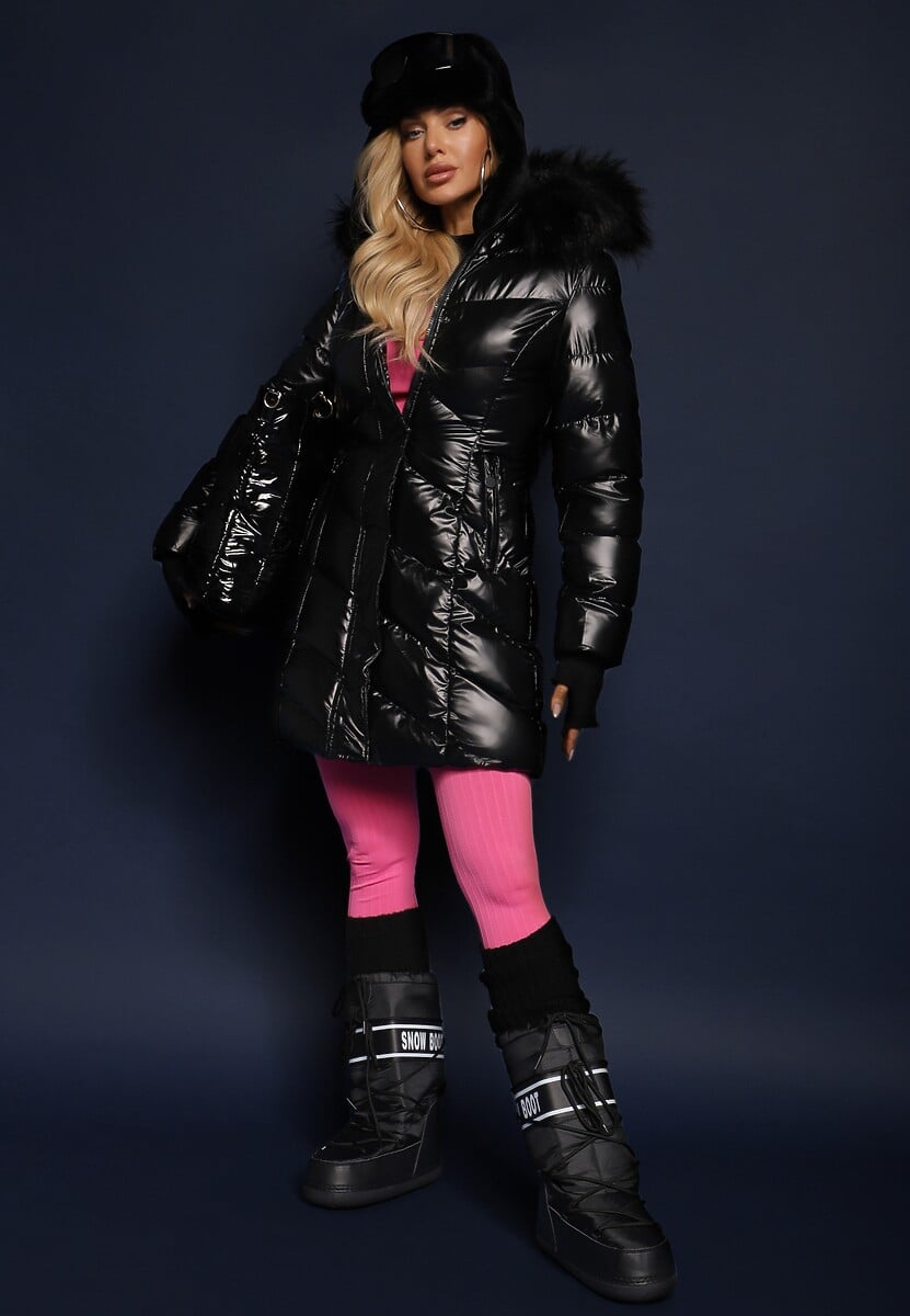 Czarna Pikowana Kurtka z Odpinanym Kapturem i Ozdobnym Futerkiem Ainoa