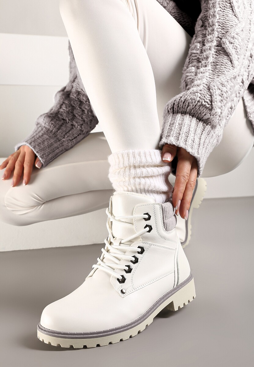 Białe Sznurowane Casualowe Traperki na Płaskiej Podeszwie Relobia