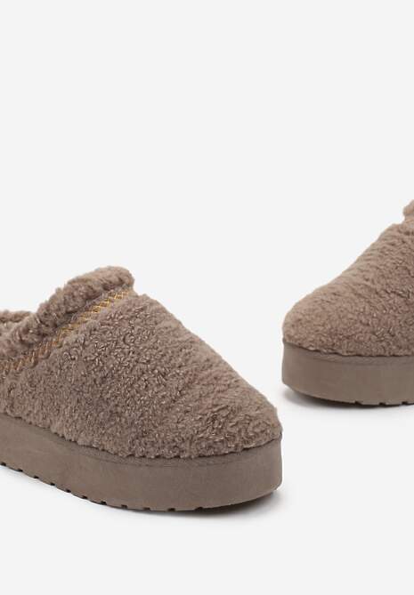 Ciemnobeżowe Kapcie na Platformie z Ozdobną Lamówką Topora