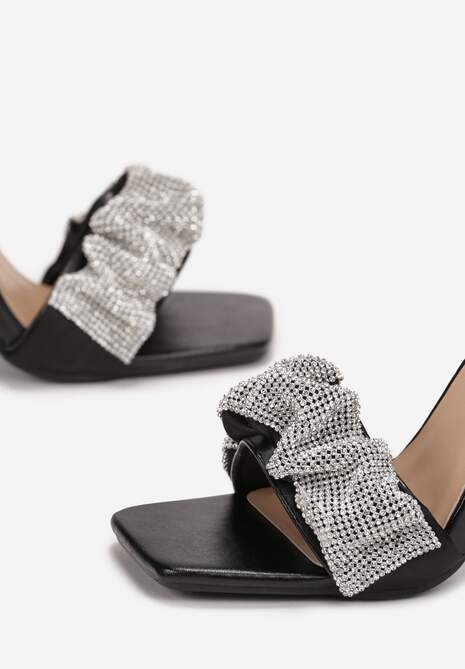 Czarne Sandały na Wysokiej Szpilce z Kwadratowym Noskiem i Cyrkoniami Veisra