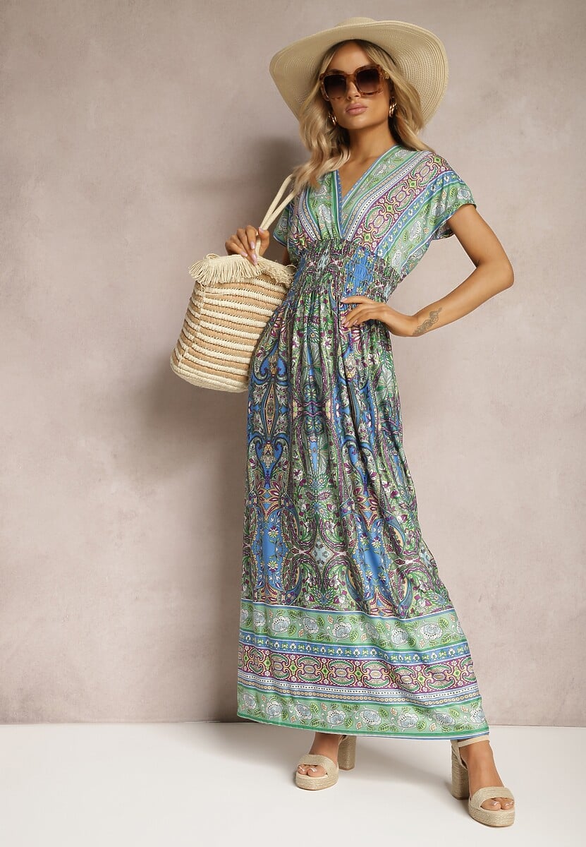Jasnozielona Długa Sukienka z Wiskozy w Print Paisley o Kopertowym Dekolcie Dircsa