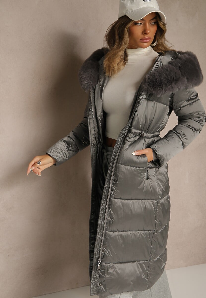 Czarna Puchowa Kurtka Pikowana o Długim Kroju z Kapturem z Futerkiem Bavea