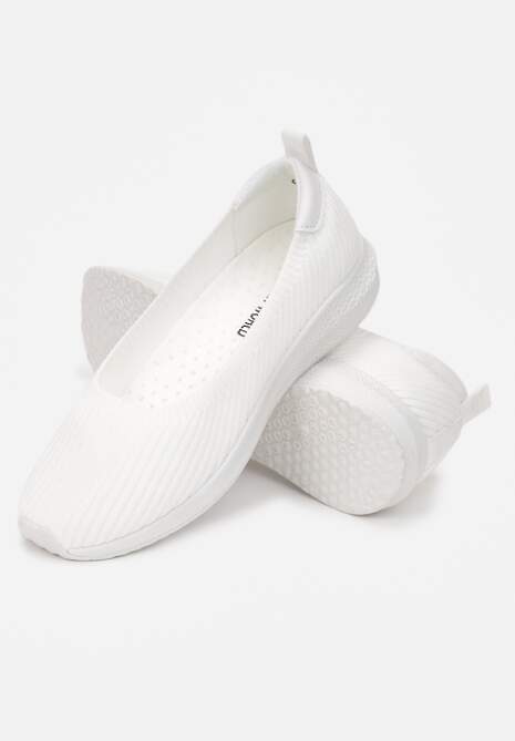 Białe Tenisówki Wsuwane z Elastyczną Cholewką Calvinus