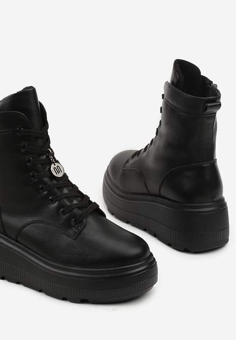 Czarne Botki Workery na Platformie ze Skóry Naturalnej Vernica