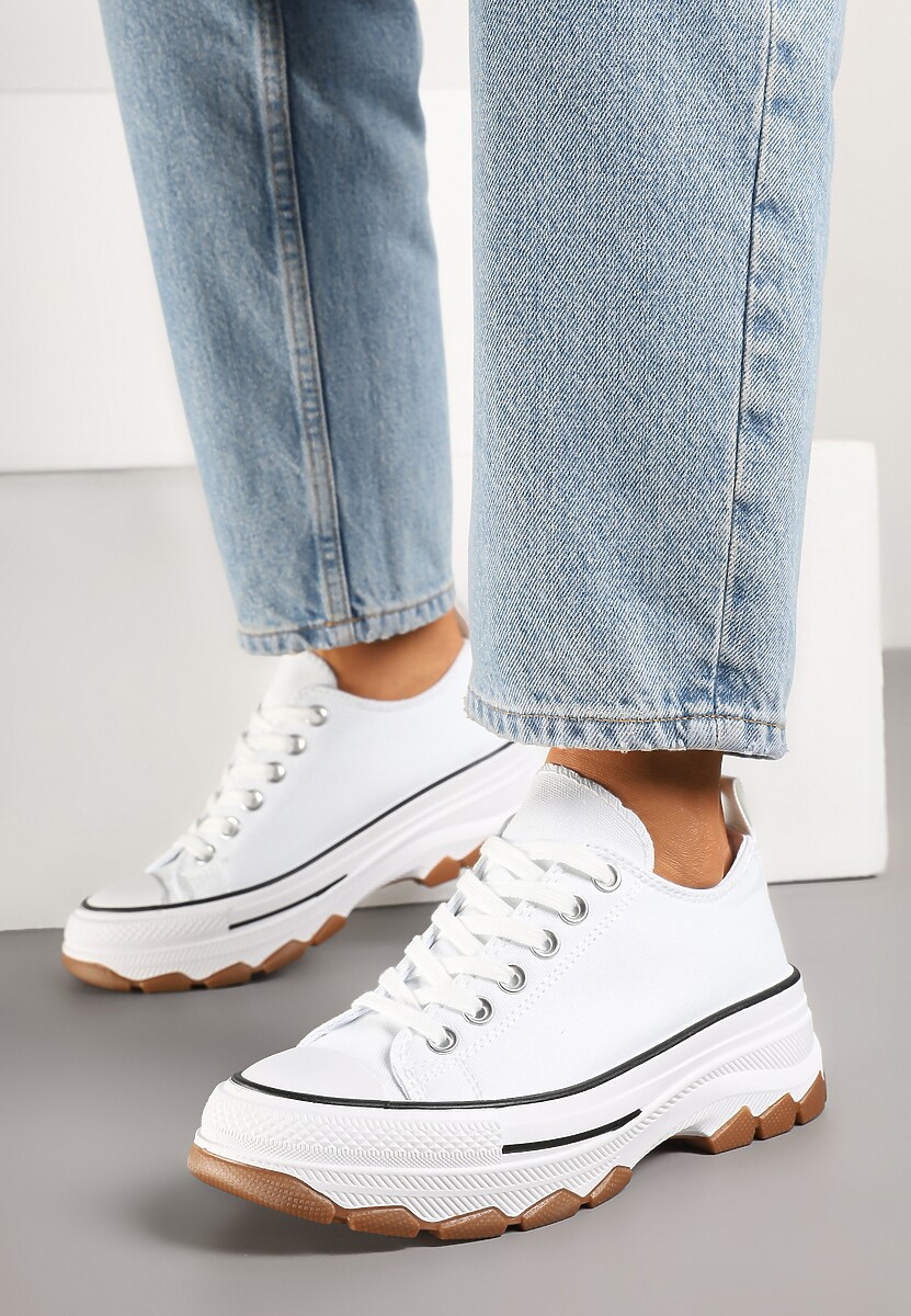 Białe Trampki na Platformie z Niską Cholewką Evalloria