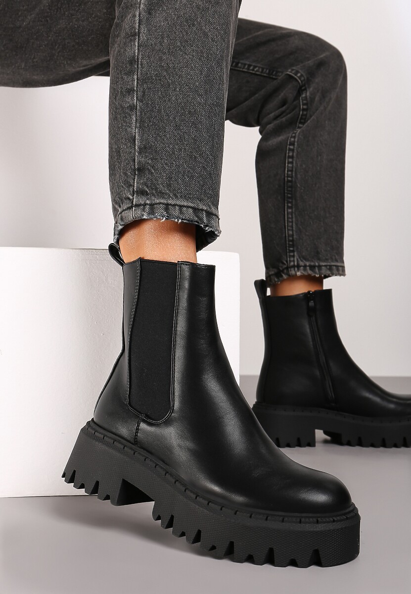 Czarne Botki na Płaskiej Podeszwie w Stylu Sztybletów z Elastyczną Wstawką Betilda