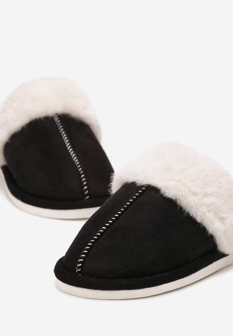 Czarne Wsuwane Kapcie Ozdobione Futerkiem i Przeszyciami Almane