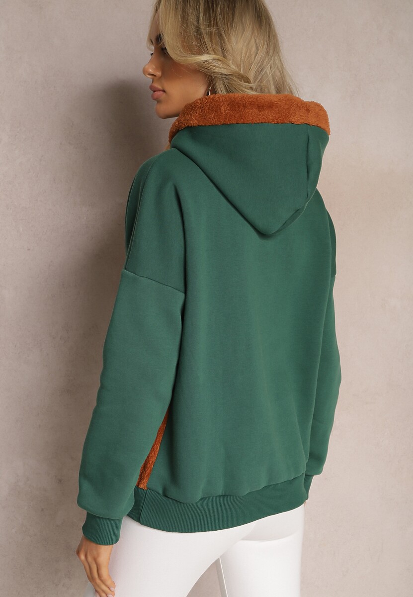 Zielona Bluza z Bawełny z Ozdobną Naszywką z Misiem i Polarowym Kapturem Hecatia