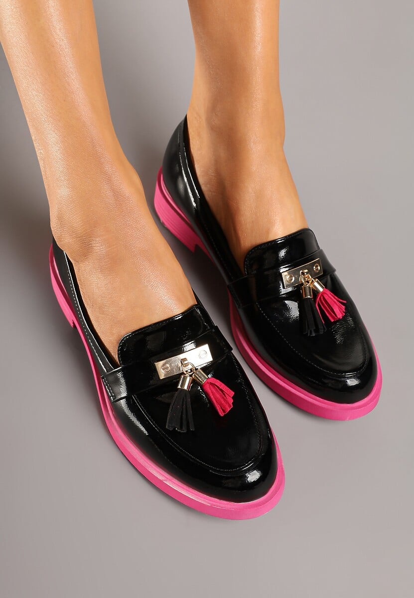 Czarno-Fuksjowe Mokasyny Lakierowane Ozdobione Frędzlami ze Skórzaną Wkładką Ridanitha