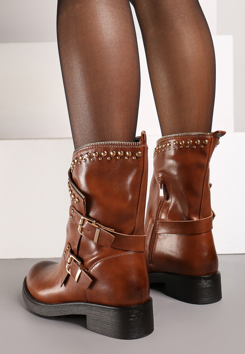 Brązowe Botki z Asymetryczną Cholewką w Motocyklowym Stylu z Klamrami i Nitami Marinisse