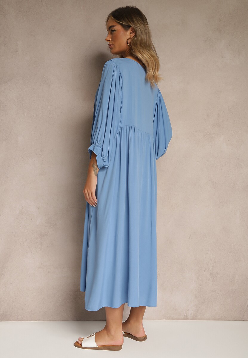 Niebieska Wiskozowa Sukienka o Rozkloszowanym Kroju Wiązana przy Dekolcie Tilvessa