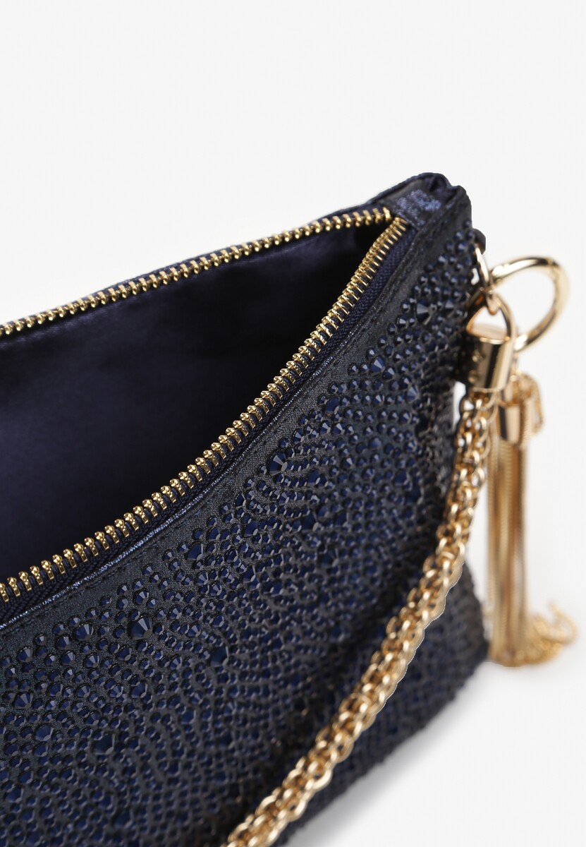 Niebieska Torebka z Materiału Ozdobionego Cyrkoniami i z Rączką z Frędzlami Korella