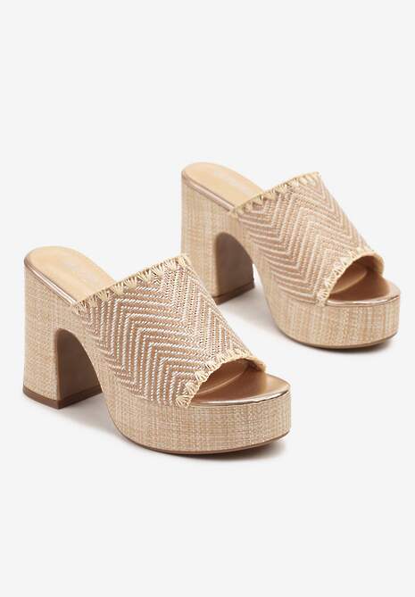 Szampańskie Klapki na Platformie i Słupku Ozdobione Geometrycznym Motywem Ndivana