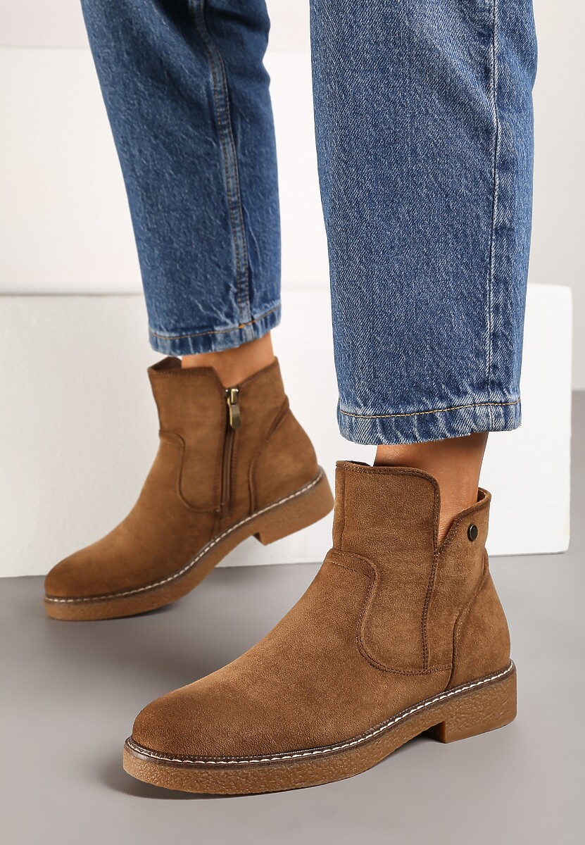 Brązowe Botki na Płaskiej Podeszwie z Ozdobnymi Przeszyciami Harirae