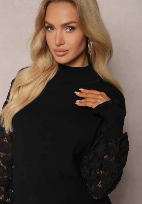 Czarny Półgolf Sweter z Wiskozą Ściągaczem i Koronką Liasara