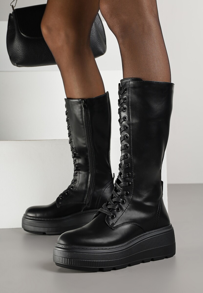 Czarne Kozaki Grunge na Platformie ze Sznurowaną Cholewką Ilomare