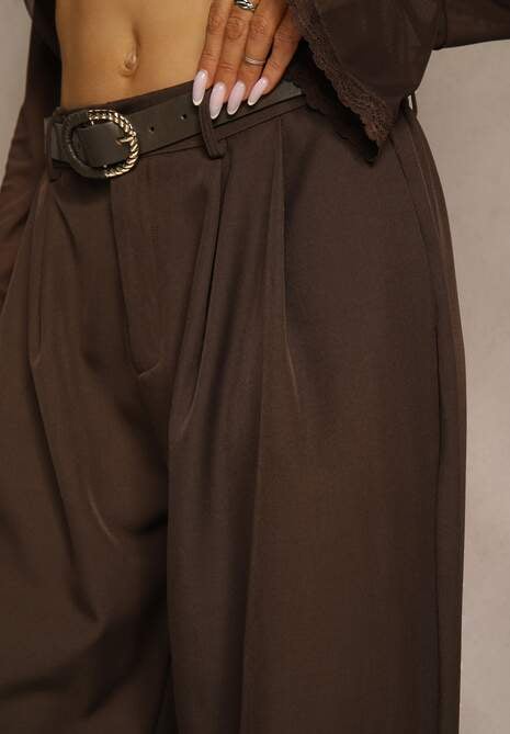 Brązowe Garniturowe Spodnie Wide Leg z Paskiem z Klamrą Muszelką Setre