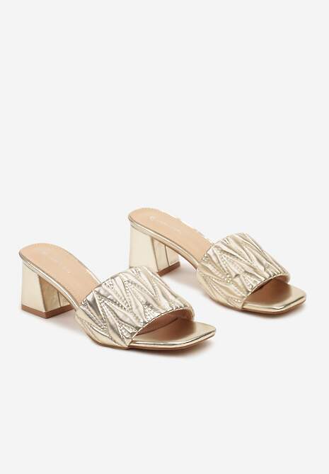 Złote Klapki z Imitacji Skóry na Słupku Faniela